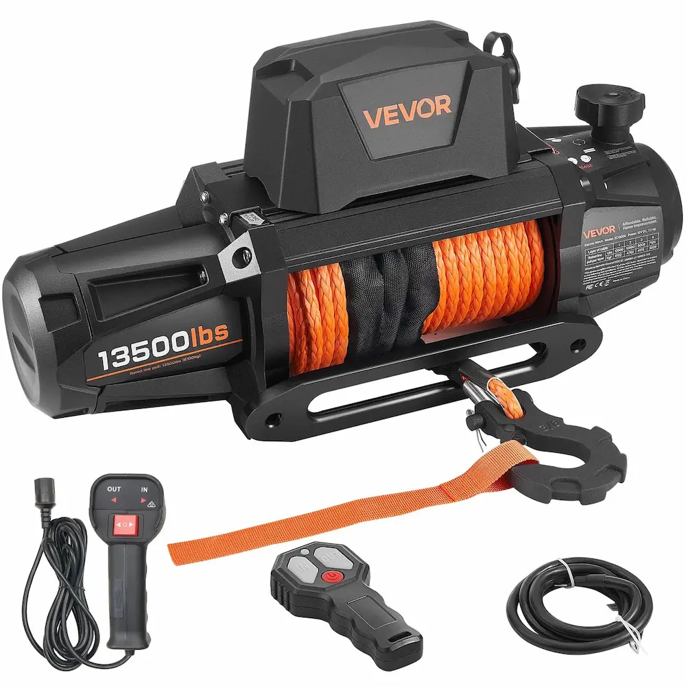 Treuil électrique Vevor 13500 lbs version IP67 avec corde synthétique orange, boîtier de contrôle étanche, télécommande filaire et télécommande sans fil